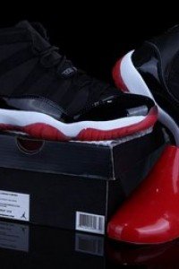 Air Jordan 11 Bred Black/White/Varsity Red