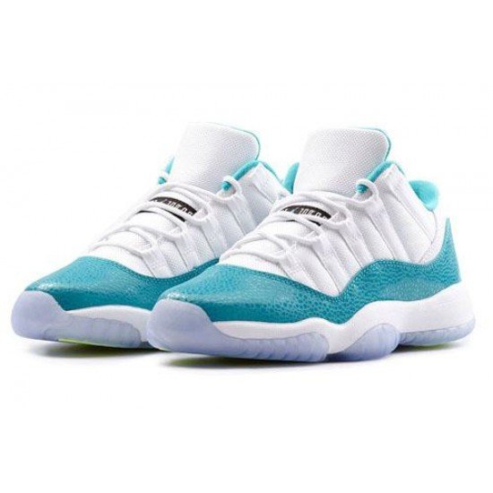 Air Jordan 11 Retro Low GS Turbo Green