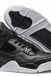 AIR JORDAN 4 PINNACLE “BLACK”-1