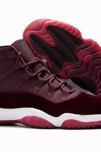 Air Jordan 11 Retro Heiress-Actual Pic