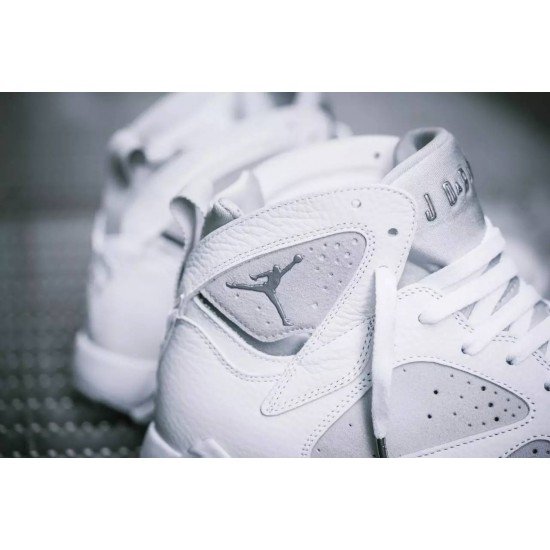 Air Jordan 7 Pure Money-01