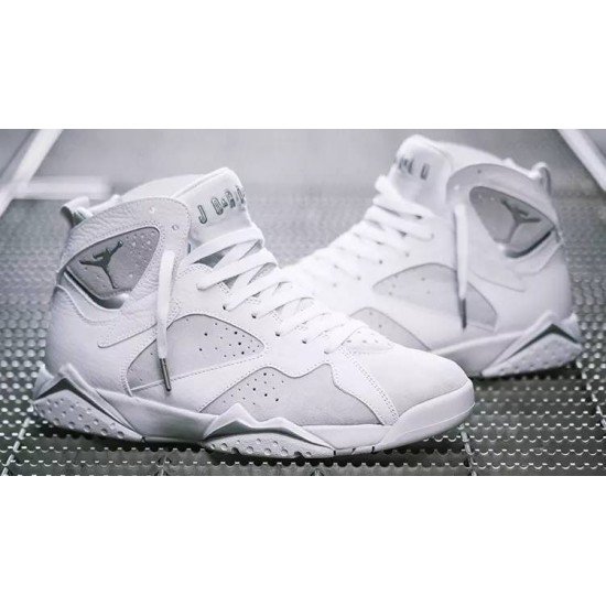 Air Jordan 7 Pure Money-01