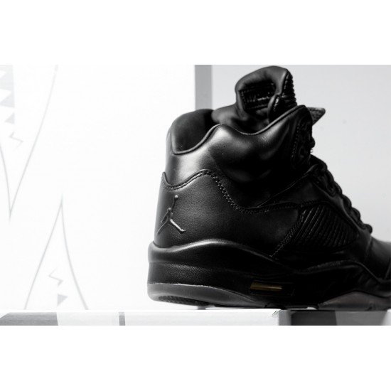 Air Jordan 5 PremiumTriple Black-01