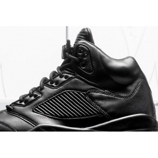 Air Jordan 5 PremiumTriple Black-01