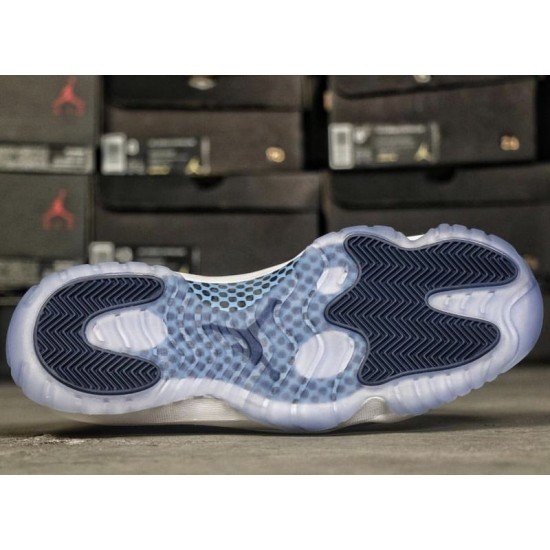 Air Jordan 11 “Midnight Navy” -01