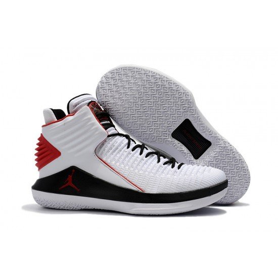 Air Jordan 32-01