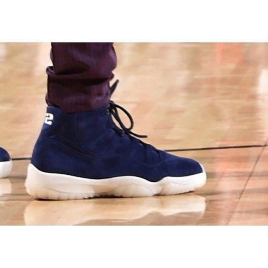 Air Jordan 11 PRM Jeter-01