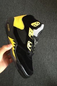 Air Jordan 5 Oregon PE-1