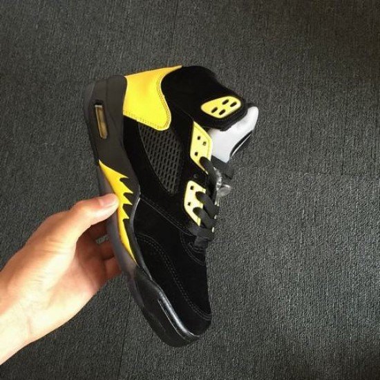 Air Jordan 5 Oregon PE-1