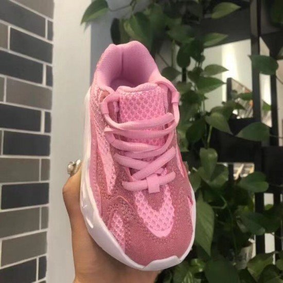 Yeezy 700 pink kids