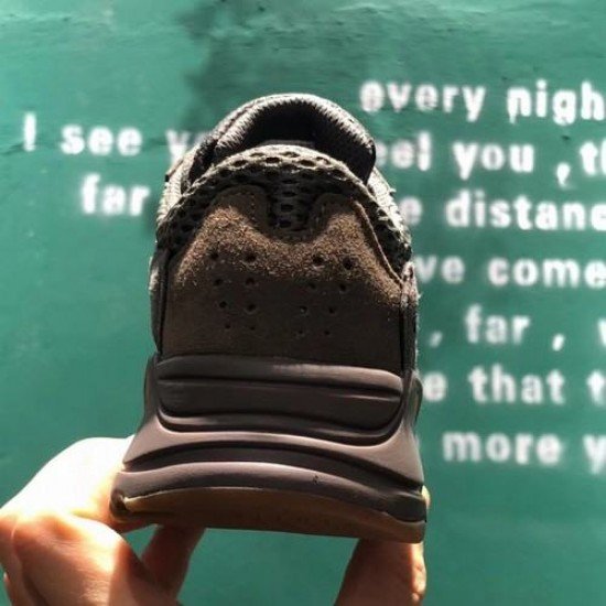 Yeezy 700 coffee kids