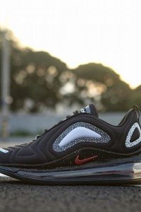 Air Max 720 black men