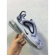 Air Max 720 lighet gray/black womens