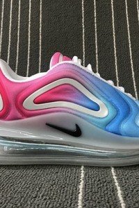 Air Max 720 blue red women