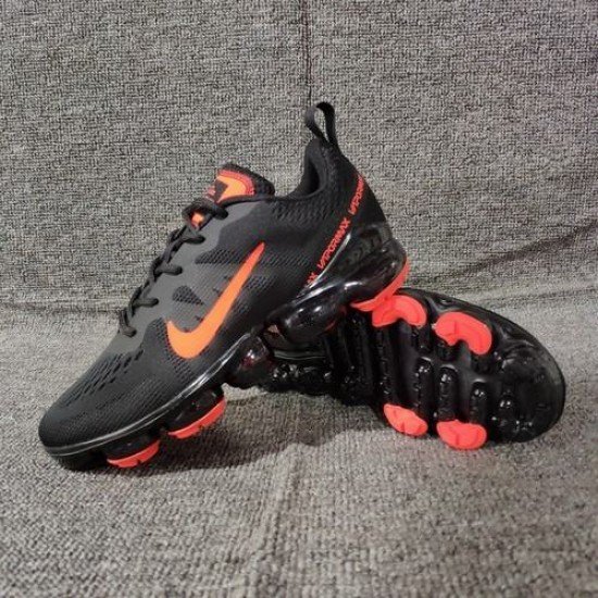 Air VaporMax Flyknit black red