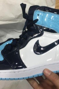 Air Jordan 1 Mid-57543