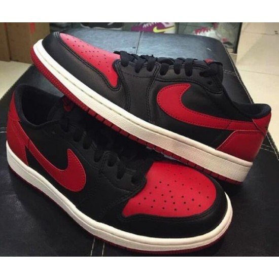 AIR JORDAN 1 RETRO LOW OG