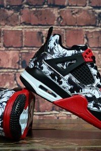 Air jordan 4 graffiti