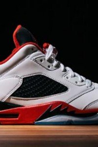 Air Jordan 5 Low “Fire Red”