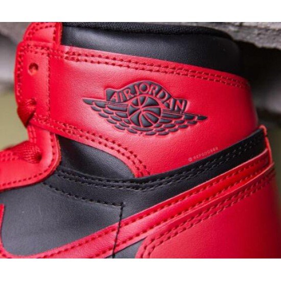 Air Jordan 1 High ’85 “Varsity Red”