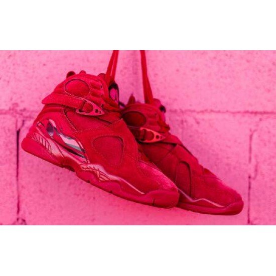 Air Jordan 8 WMNS “Valentine’s Day”