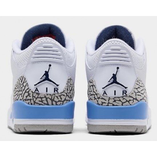 Air Jordan 3 “UNC”