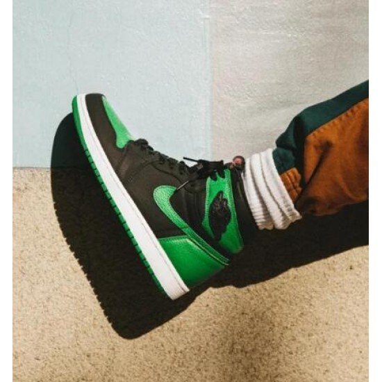 Air Jordan 1 “Pine Green”