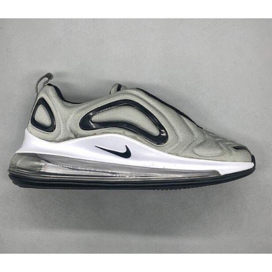 KIDS NIKE AIR MAX 720-4