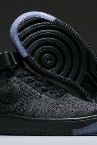 Nike WMNS Air Force 1 Flyknit-1