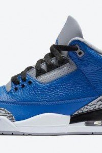 Air Jordan 3 “Varsity Royal”