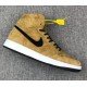 Air Jordan 1 Wheat Black Hook Full-layer cowhide