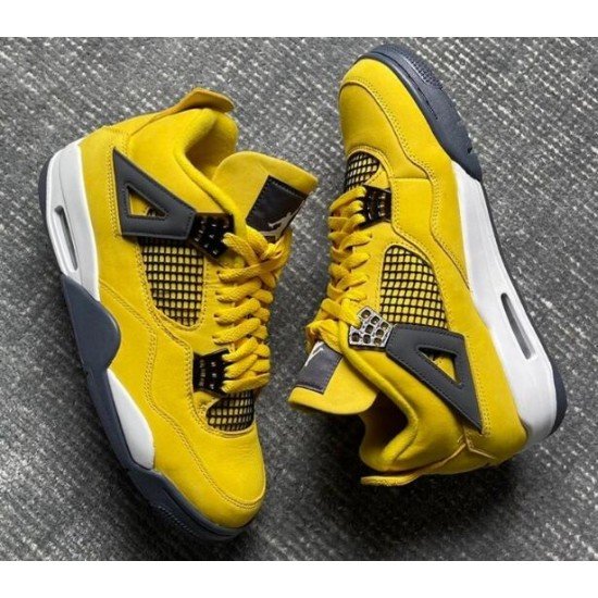 Air Jordan 4 “Lightning”