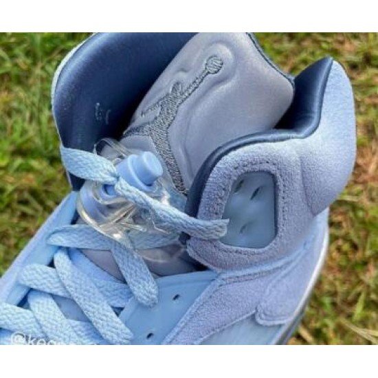 Air Jordan 5 WMNS “Bluebird”